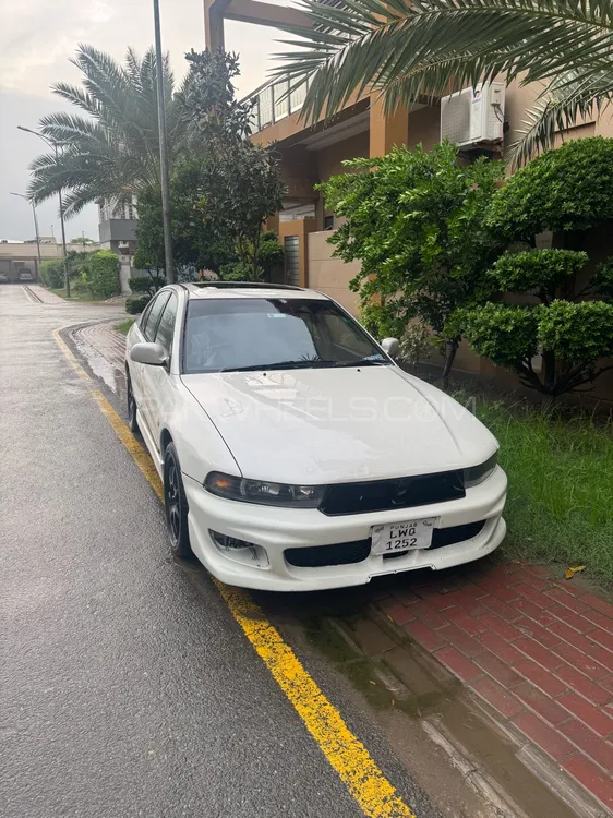 Mitsubishi Galant 2004 for Sale in Lahore Image-1