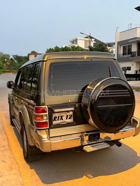 Mitsubishi Pajero 1996 for Sale in Islamabad Image-1