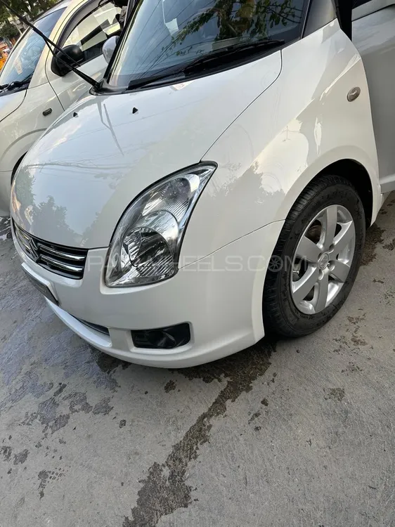 Suzuki Swift 2013 for Sale in Islamabad Image-1