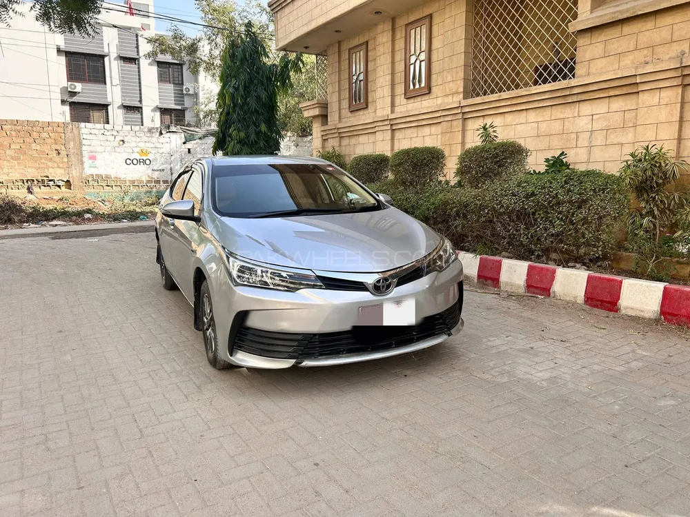 Toyota Corolla 2019 for Sale in Karachi Image-1