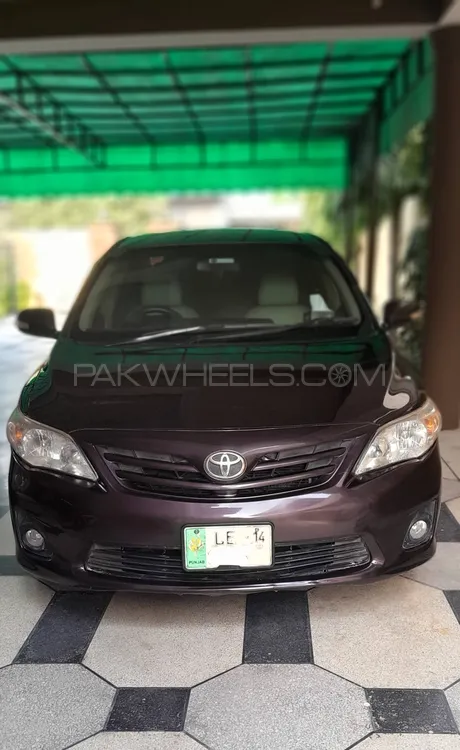Toyota Corolla 2013 for Sale in Lahore Image-1