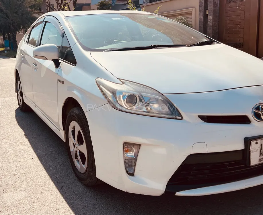 Toyota Prius 2014 for Sale in Gujranwala Image-1
