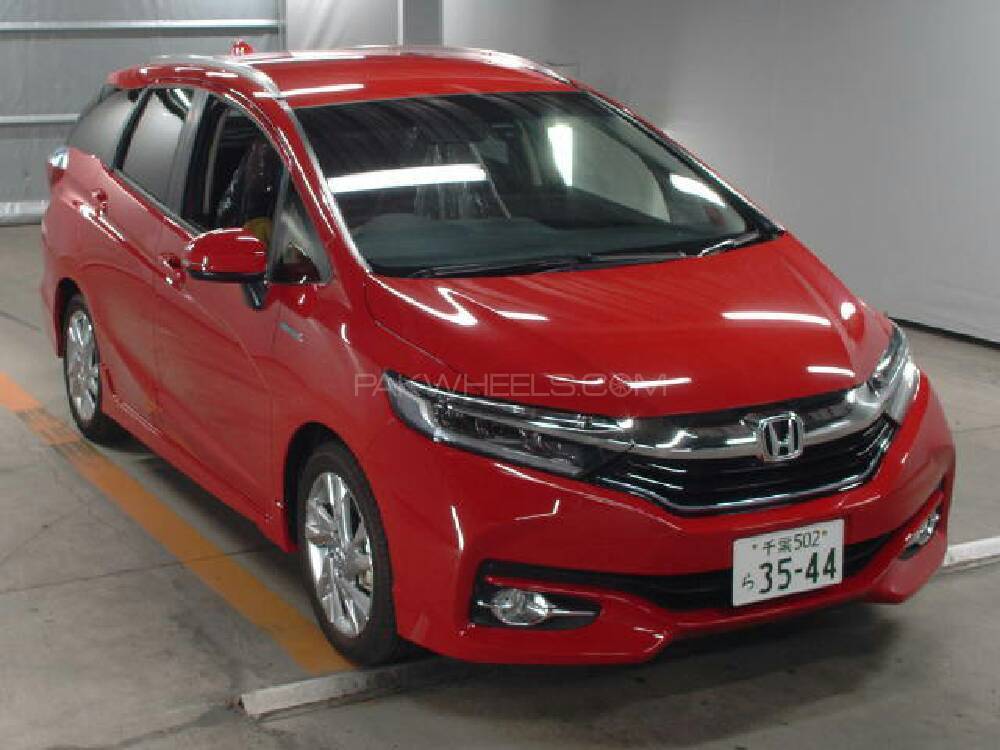 Honda fit shuttle 2018