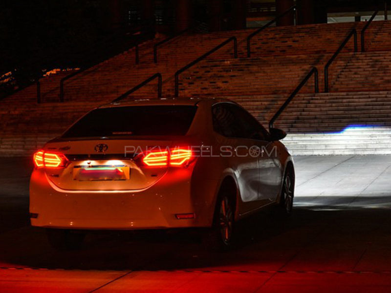 Toyota Corolla Tail Lights 2014-2016 GLK Design Toyota Corolla Tail Lights 2014-2016 GLK Design Image-3