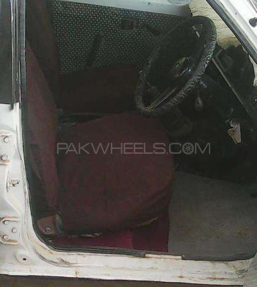 مازدا 323 1978 for Sale in کراچی مازدا 323 1978 for Sale in کراچی Image-4