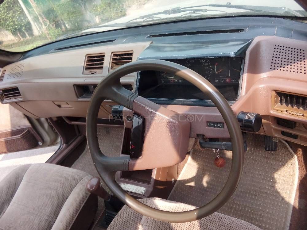 Mitsubishi Lancer 1986 for Sale in Lahore Mitsubishi Lancer 1986 for Sale in Lahore Image-6