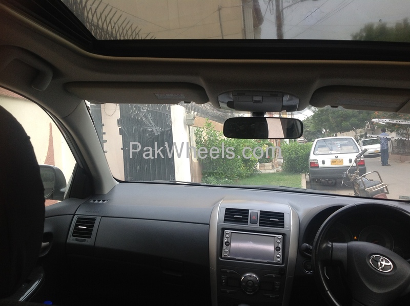 Toyota Corolla Fielder 2007 for Sale in Karachi Image-1