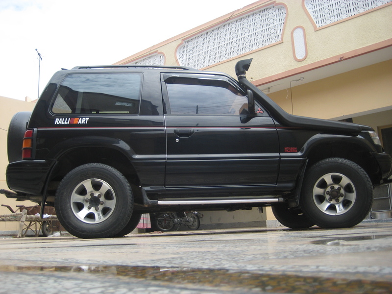 Mitsubishi Pajero 1991 for Sale in Fateh Jang Image-1
