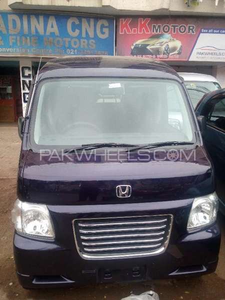 Honda Vamos Hobio 2011 for Sale in Karachi Image-1