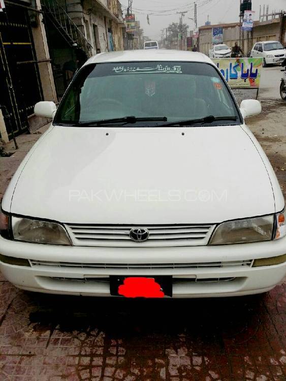 ٹویوٹا کرولا 2000 for Sale in پشاور Image-1