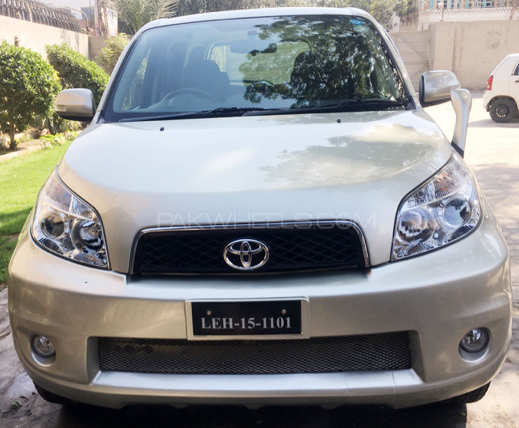 Toyota Rush 2010 for Sale in Faisalabad Image-1