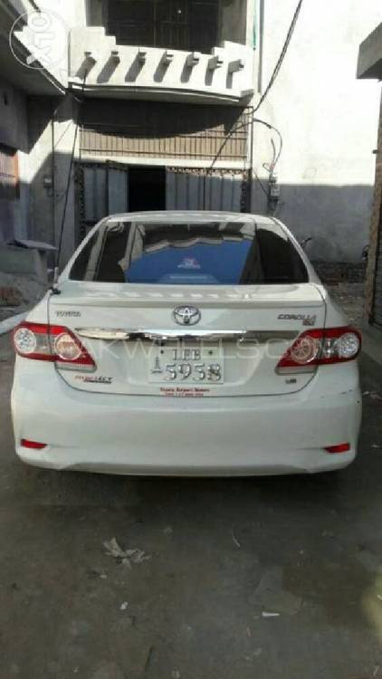 Toyota Corolla 2011 for Sale in Sialkot Image-1