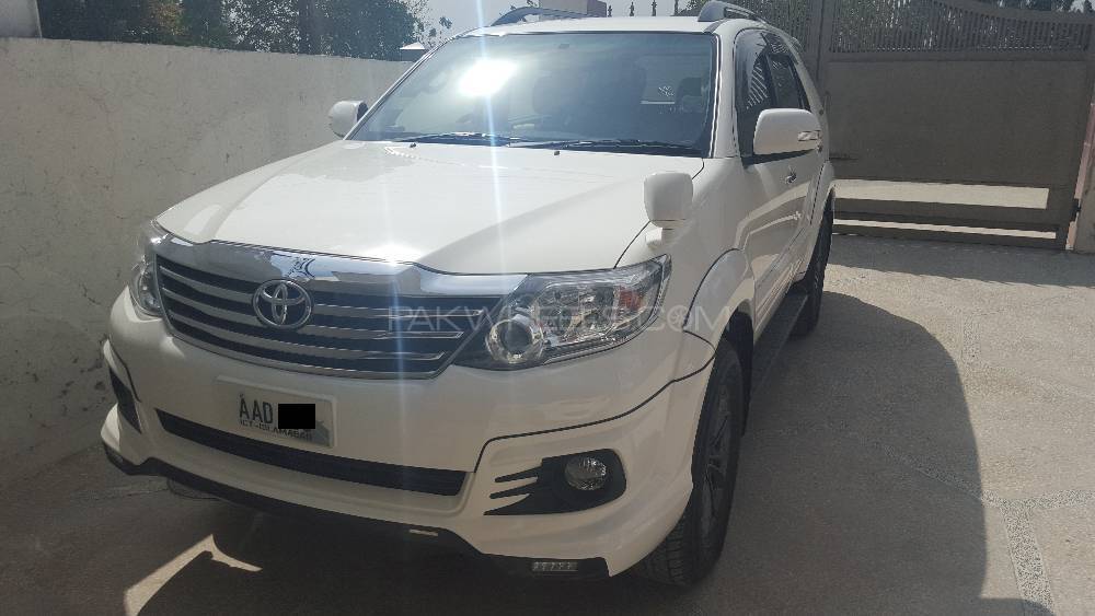 Toyota Fortuner 2016 for Sale in Rawalpindi Image-1