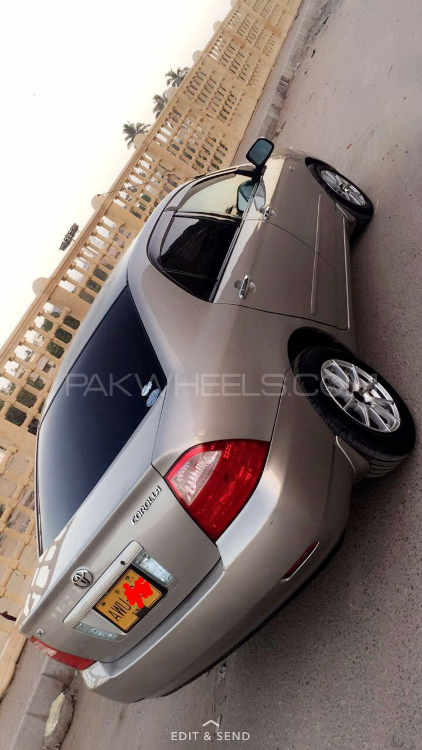 Toyota Corolla Axio 2006 for Sale in Karachi Image-1