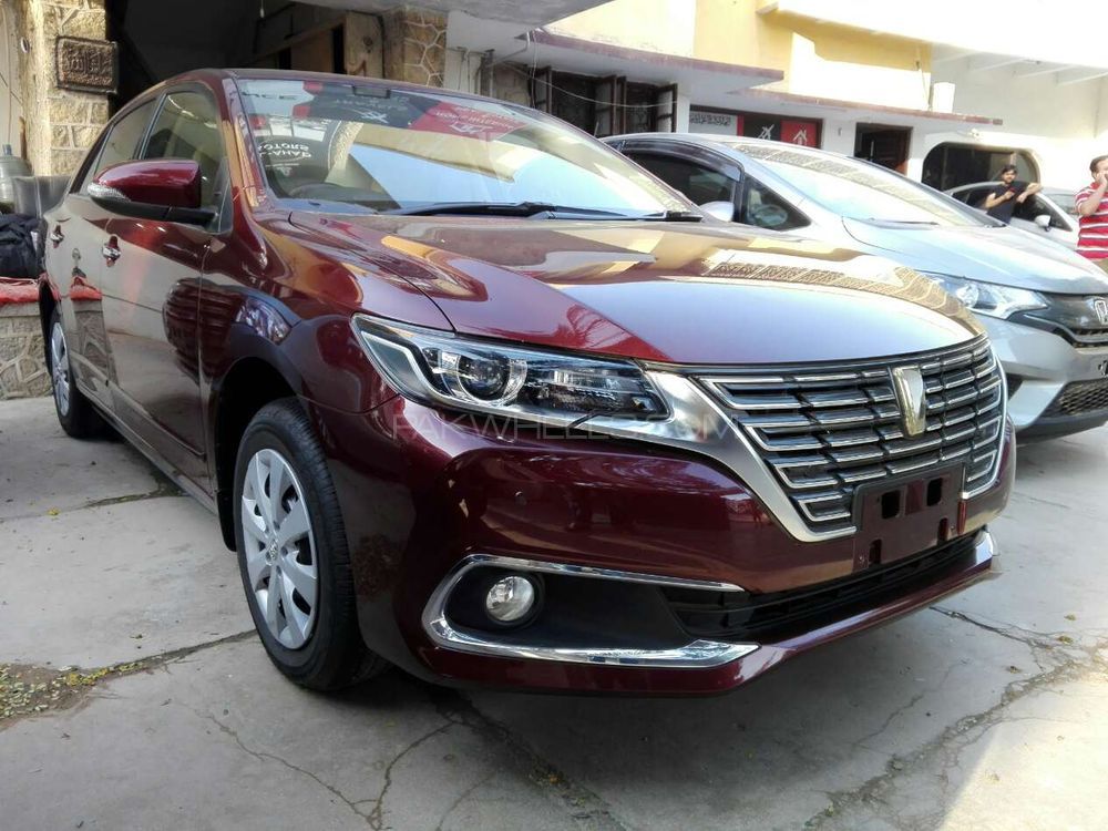 Toyota Premio 2015 for Sale in Karachi Image-1