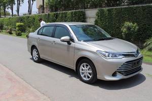 Toyota Corolla Axio G in Pakistan, Corolla Axio Toyota ...