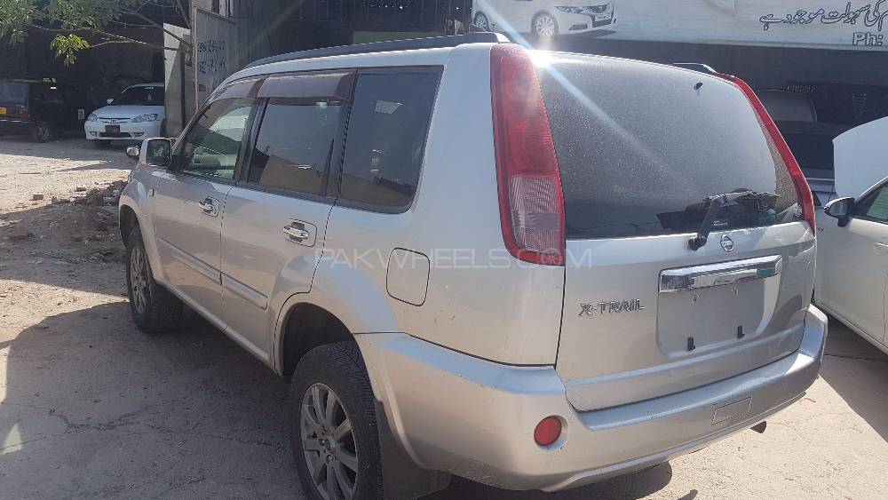Nissan X Trail 2004 for Sale in Faisalabad Image-1