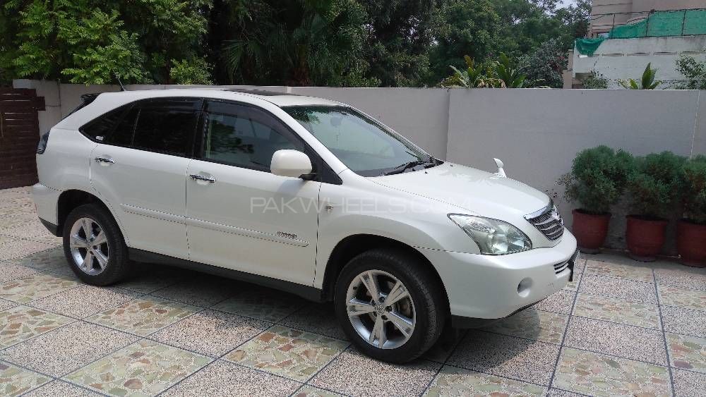 Toyota Harrier 2010 for Sale in Islamabad Image-1