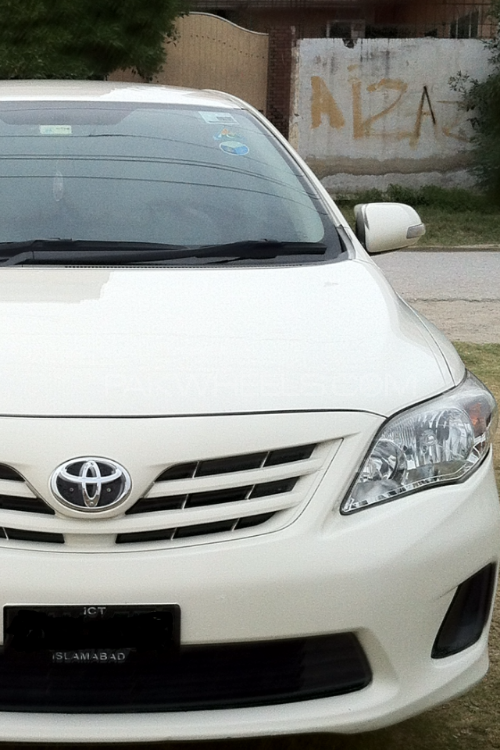 Toyota Corolla 2011 for Sale in Mardan Image-1