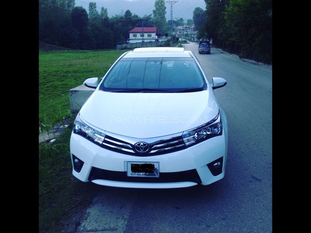 Toyota Corolla 2015 for Sale in Rawalakot Image-1