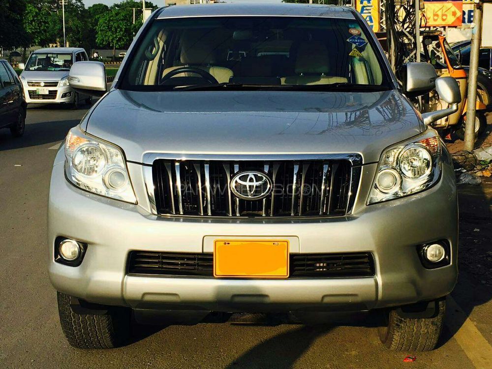 Toyota Prado 2010 for Sale in Lahore Image-1