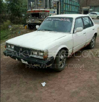 Toyota Corona 1981 for Sale in Bhai pheru Image-1