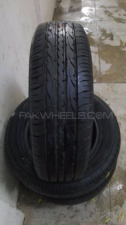 Dunlop used tire for Corolla, Civic. size 195/65/15 Image-1