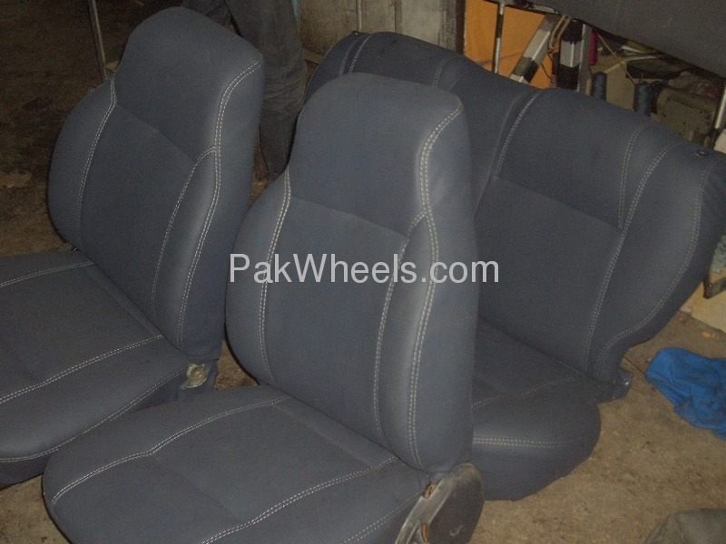 skin fitting seat covers for suzuki Mehran Image-1