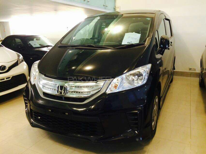 Honda Freed 2012 for Sale in Lahore Image-1
