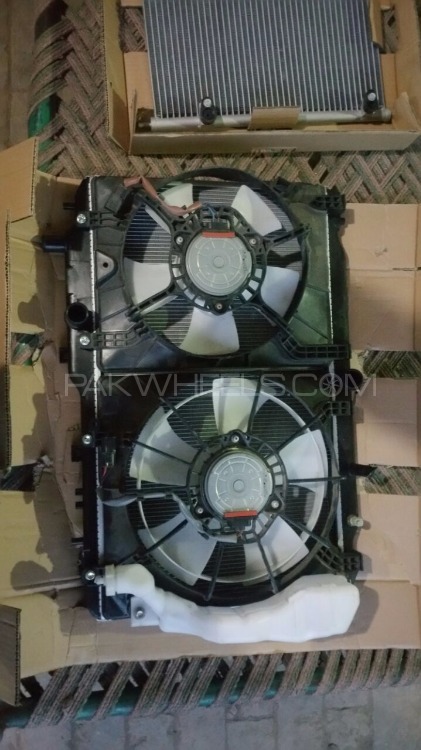 Honda vezel radiator & consuncer Image-1