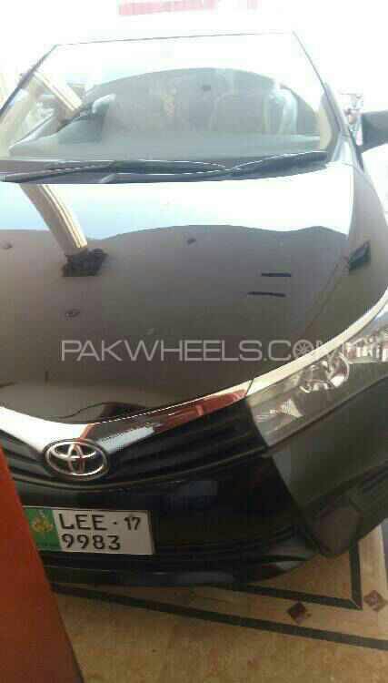 Toyota Corolla 2017 for Sale in Jaranwala Image-1