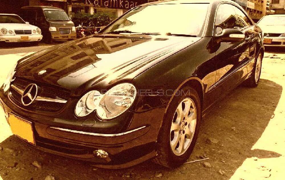 Mercedes Benz CLK Class 2004 for Sale in Karachi Image-1