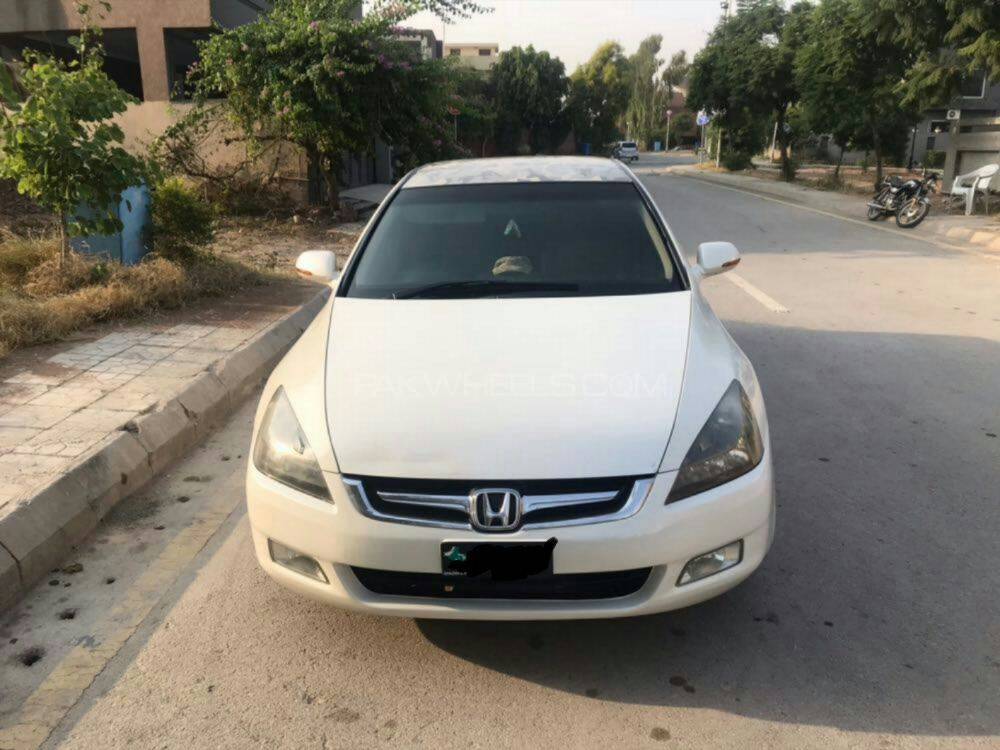 Honda Accord 2008 for Sale in Islamabad Image-1
