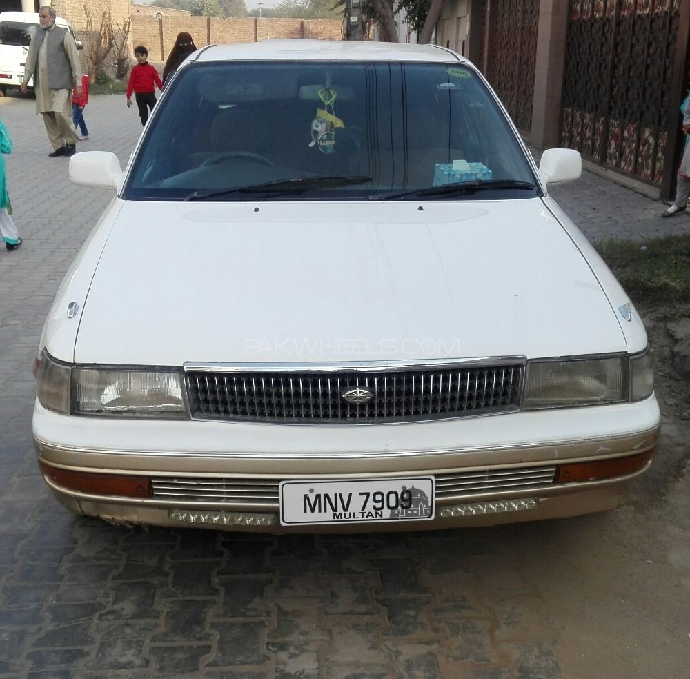 Toyota Corona 1990 for Sale in Multan Image-1
