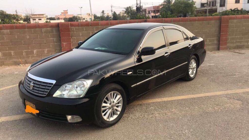 Toyota Crown 2005 for Sale in Karachi Image-1