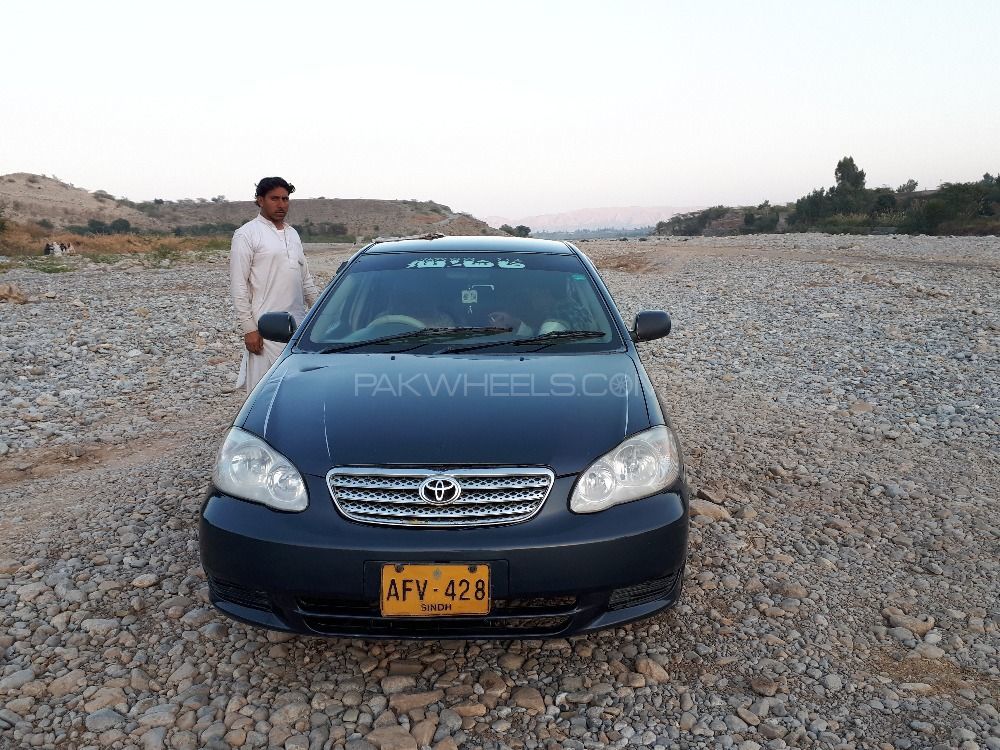 Toyota Corolla 2004 for Sale in Dera ismail khan Image-1