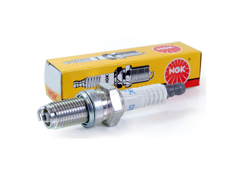 NGK BP7HS Standard Spark Plug For Bike Image-1