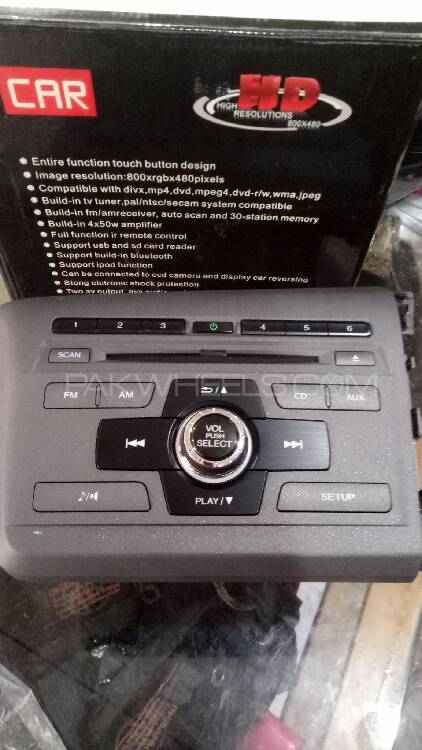 Honda Civic CD player 2014 Image-1