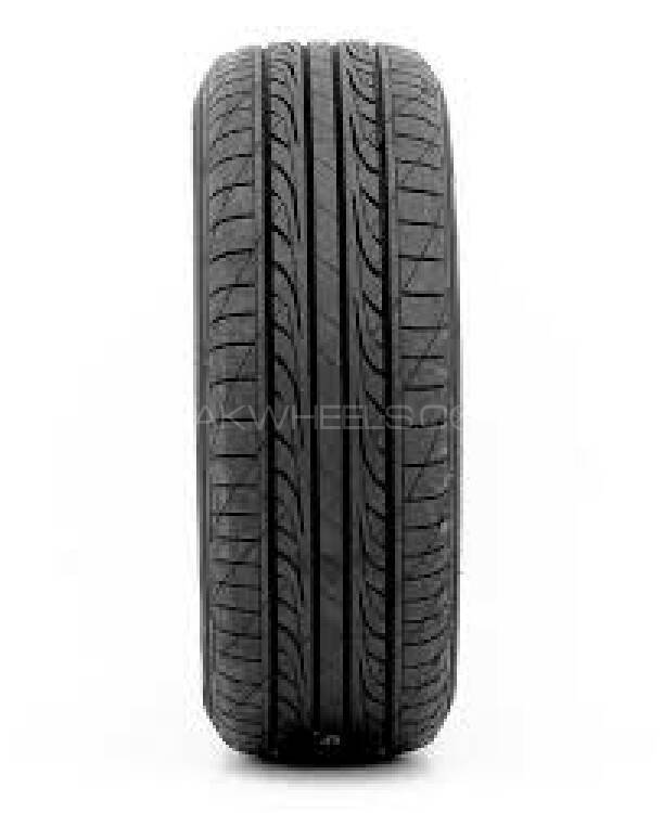 Dunlop 195/65R15 LM704 Made in japan Image-1