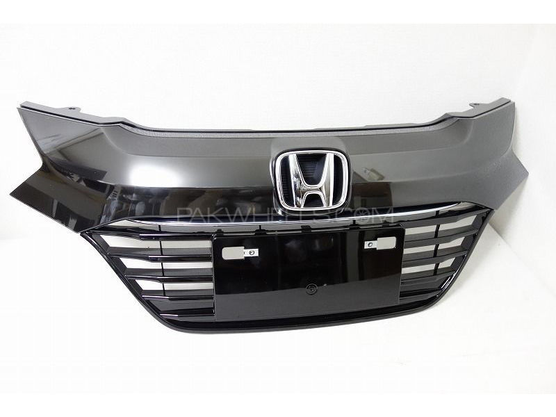 Honda Vazel Front Chrome Grill Image-1