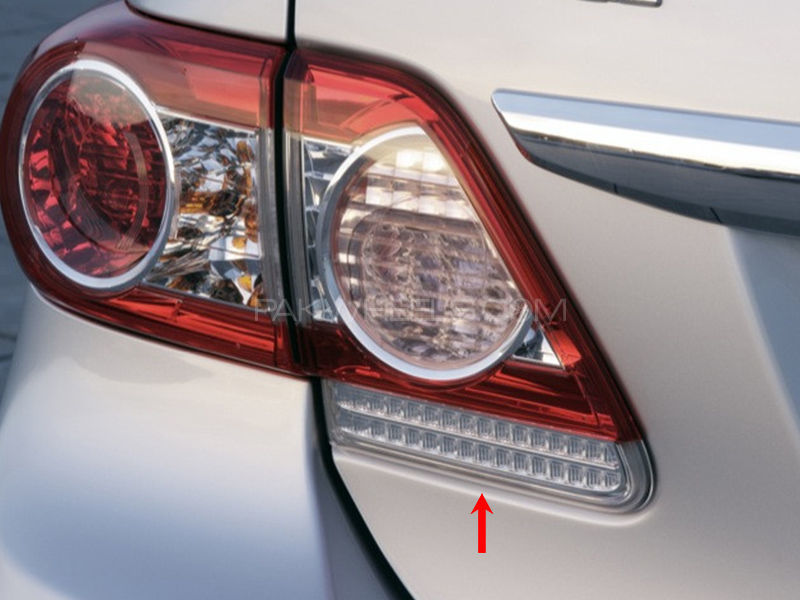 Toyota Corolla TYC Trunk Lamp 2011-2012 - 1 Pc LH for sale in Lahore Image-1