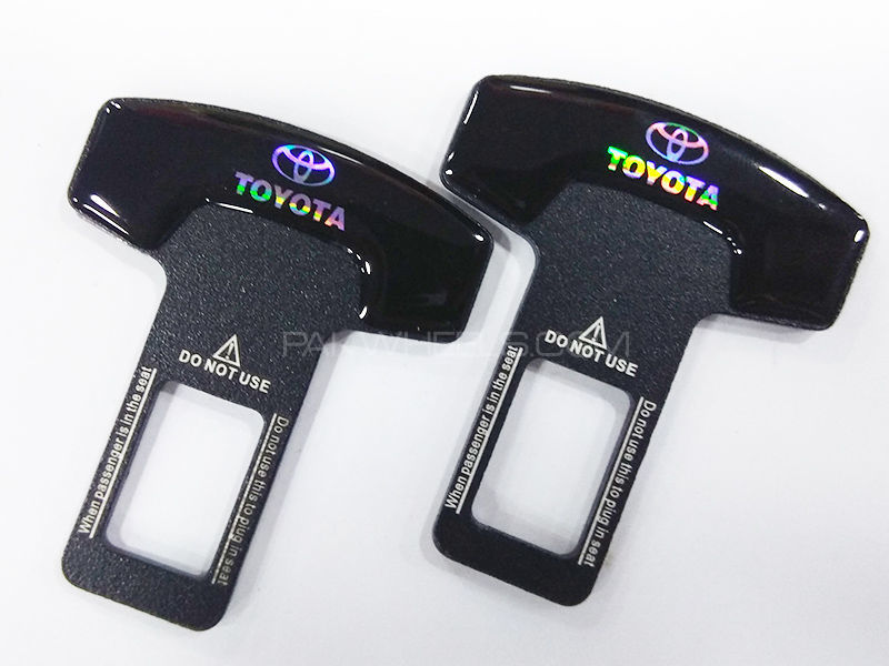 Universal Seat Belt Lock - Toyota for sale in Lahore Image-1