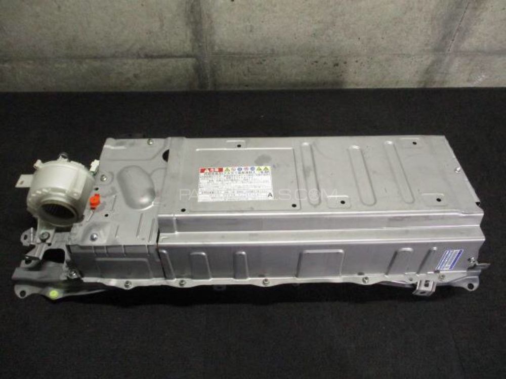 Toyota Prius Hybrid Battery Pack 1800cc Good Health  Image-1