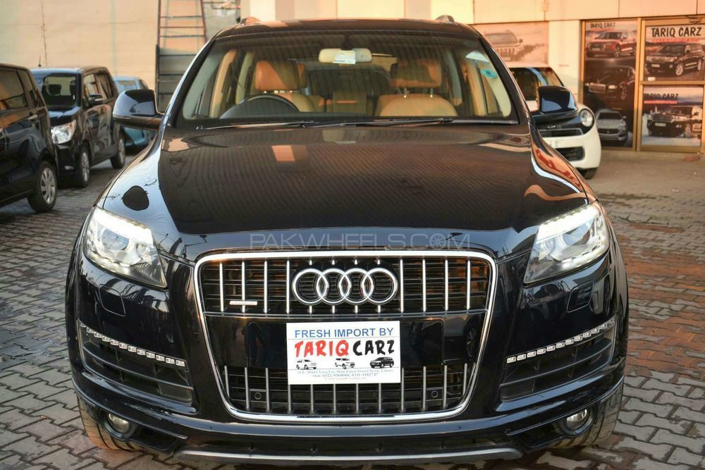 Audi Q7 2012 for Sale in Lahore Image-1