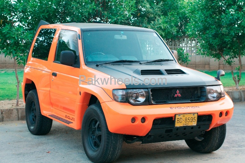 Mitsubishi Pajero 1997 for Sale in Karachi Image-1