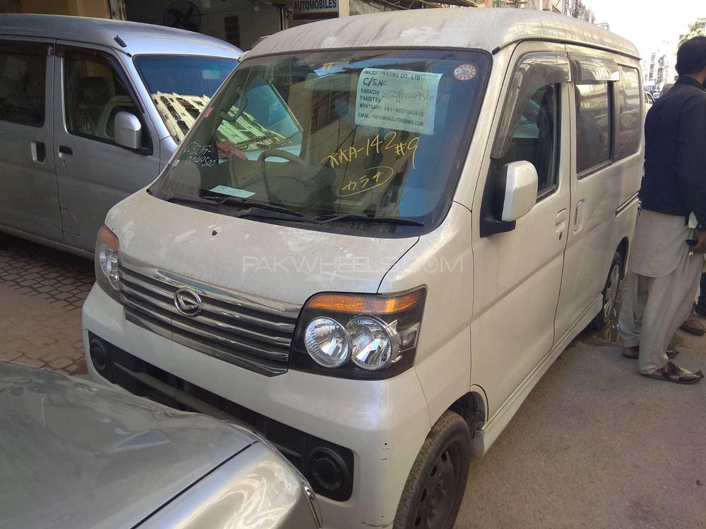 Daihatsu Atrai Wagon 2012 for Sale in Karachi Image-1