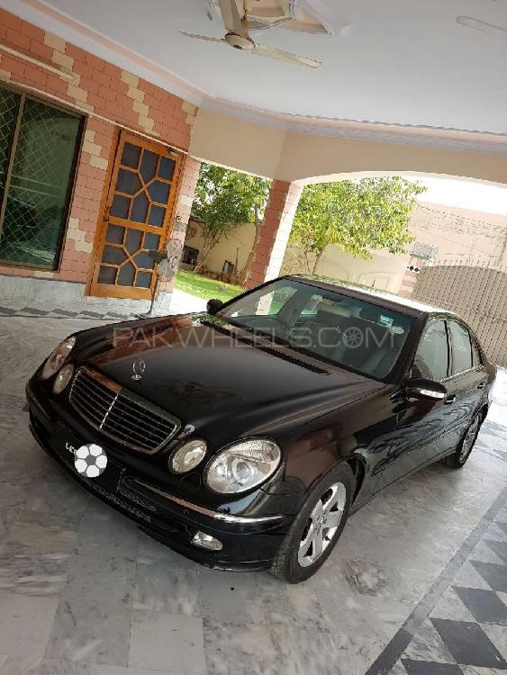 Mercedes Benz E Class 2003 for Sale in Sargodha Image-1