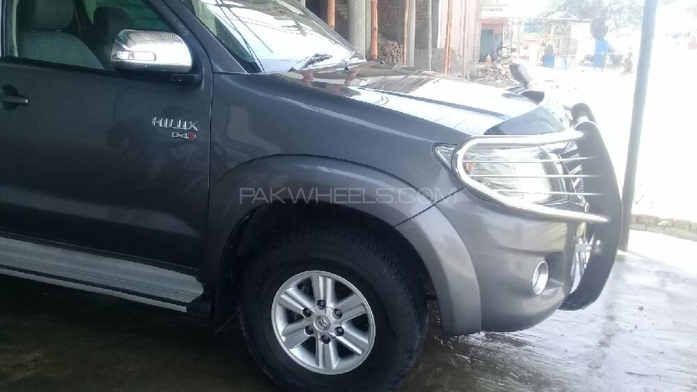 Toyota Hilux 2011 for Sale in Bahawalnagar Image-1