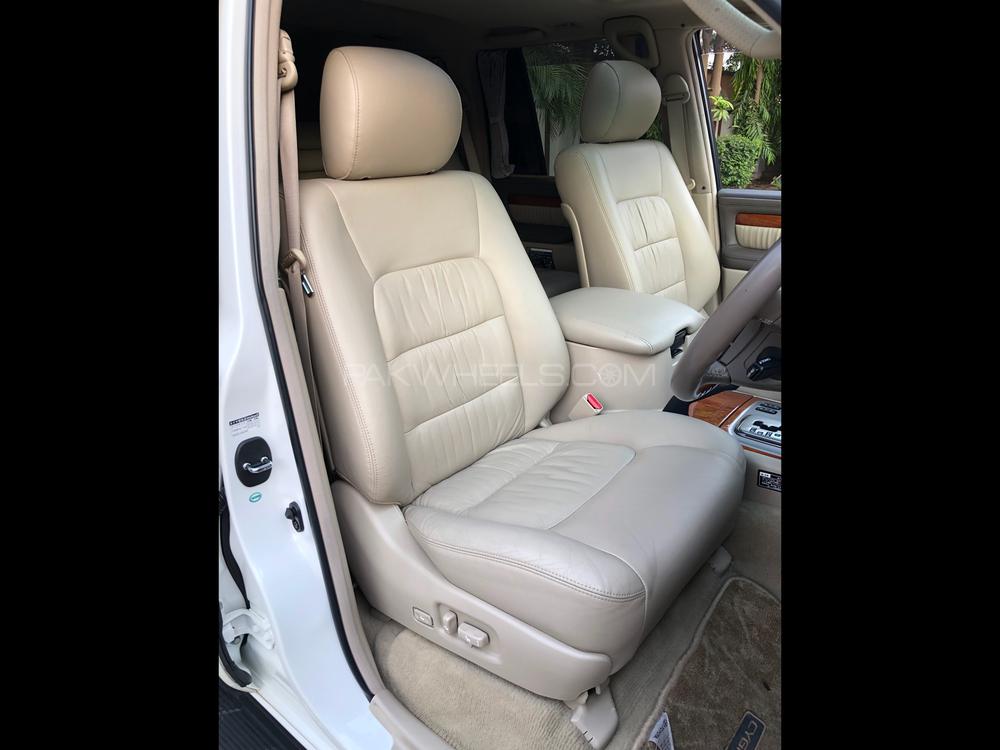 Toyota Land Cruiser 2006 for Sale in Islamabad Toyota Land Cruiser 2006 for Sale in Islamabad Image-9