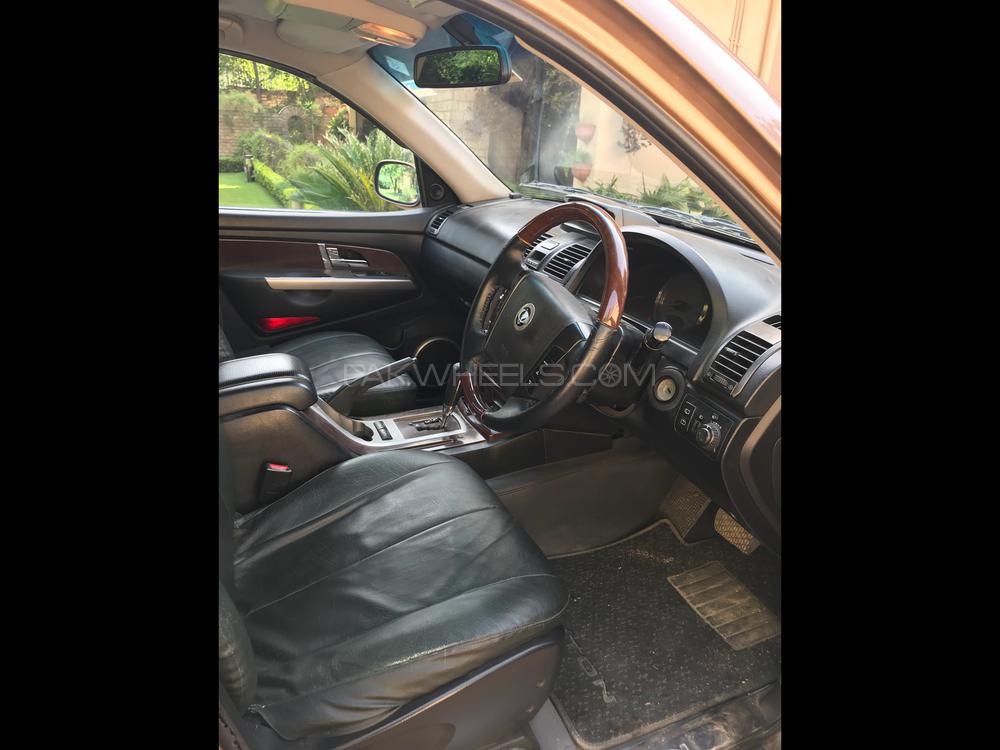 SsangYong Rexton 2005 for Sale in Jand SsangYong Rexton 2005 for Sale in Jand Image-11